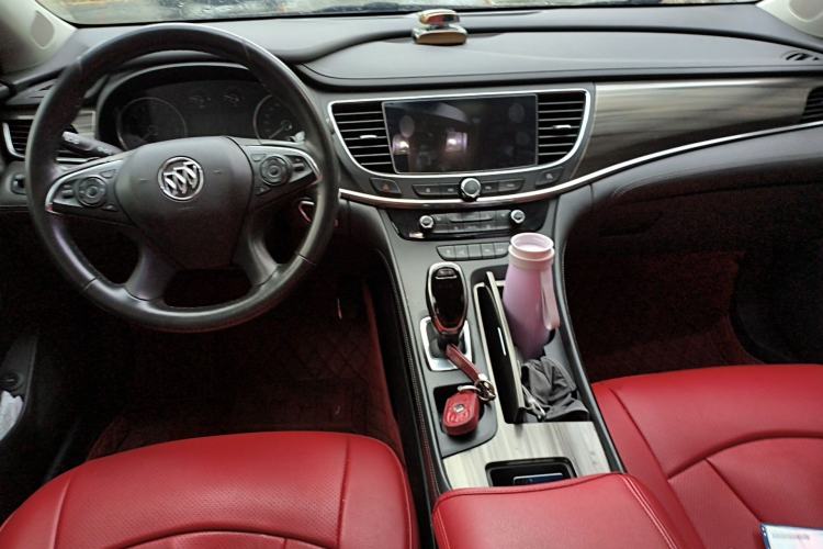 Used Buick LaCrosse 2016 Revised Version 28T Elite Edition Center Console