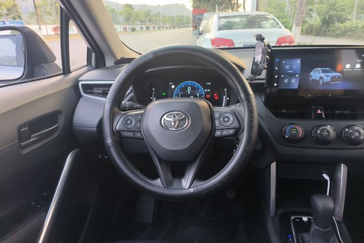 Used Toyota Corolla Cross 2024 2.0L Pioneer Edition