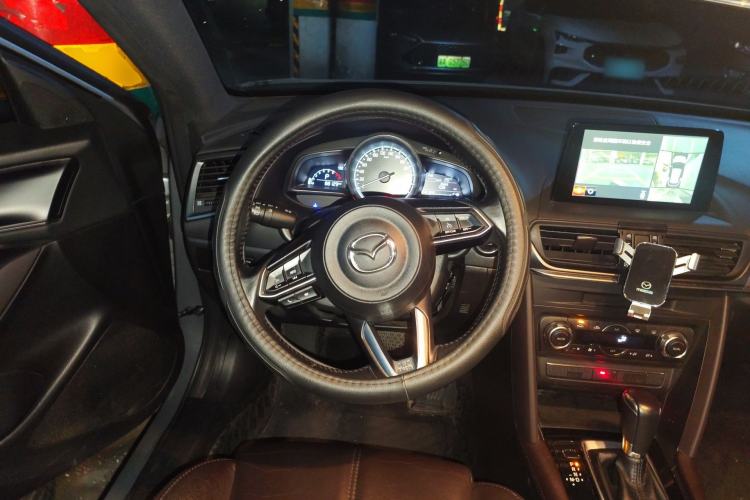 Used Mazda CX-4 2020 2.0L Automatic Two-Wheel Drive Blue Sky Luxury Edition Steering Wheel