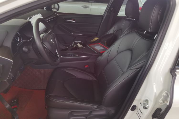 Used Toyota Avalon 2019 2.5L Ambition Version China VI Standard