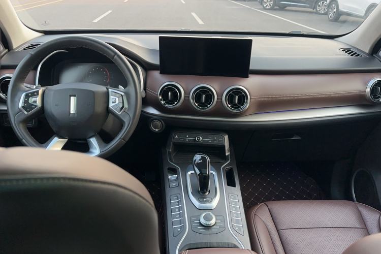 Used Wey VV6 2021 2.0T Two-Wheel Drive Smart Protection+
