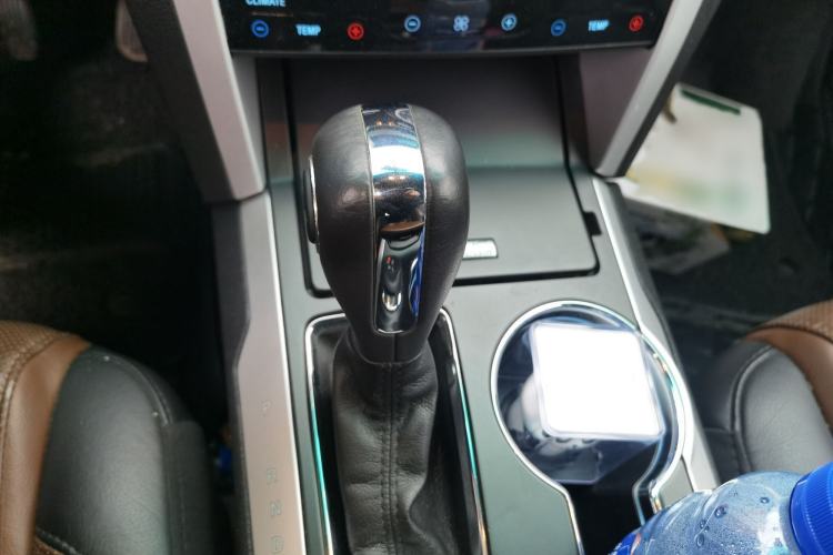 Used Ford Explorer 2013 3.5L Deluxe Model