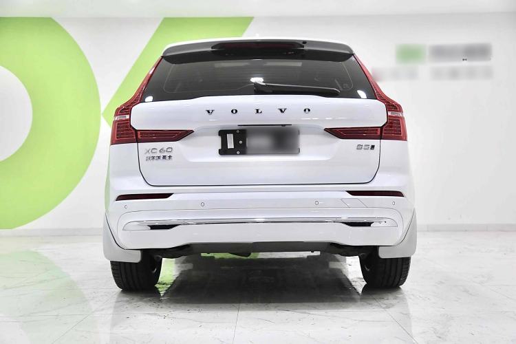 Used Volvo XC60 2025 B5 Four-Wheel Drive Smart & Advanced Luxury Edition Exterior 4
