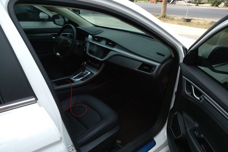 Used Geely Auto Emgrand GL 2018 1.8L DCT Elite Smart Connectivity Version Right Front Seat