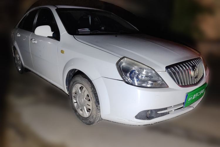 Used Buick Excelle 2013 1.5L Automatic Classic Model Front Right 45 Deg