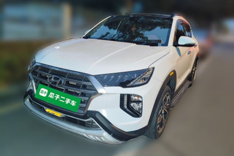 Used Hyundai Tucson 2019 280TGDi Dual-Clutch Two-Wheel Drive Fashion Edition China VI Standard