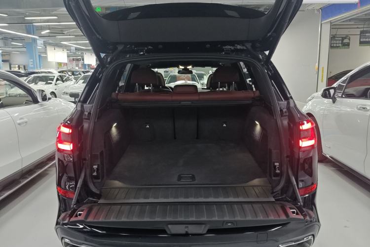 Used BMW X5 2022 Restyled xDrive 40Li M Sport Package