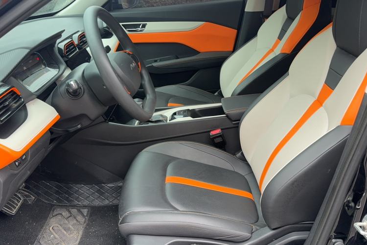 Used Dongfeng Aeolus Yixuan 2023 Mach Edition 1.5L Automatic Chasing Wind Version Interior 1