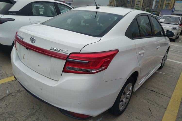 Used Toyota YARiS L Zhi Xiang 2018 1.5E CVT Champion Limited Edition Rear Right 45 Deg