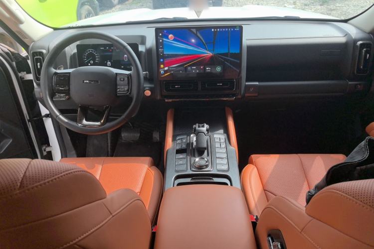 Used Haval H9 2024 2.4T Diesel 4x4 Extreme Edition Center Console