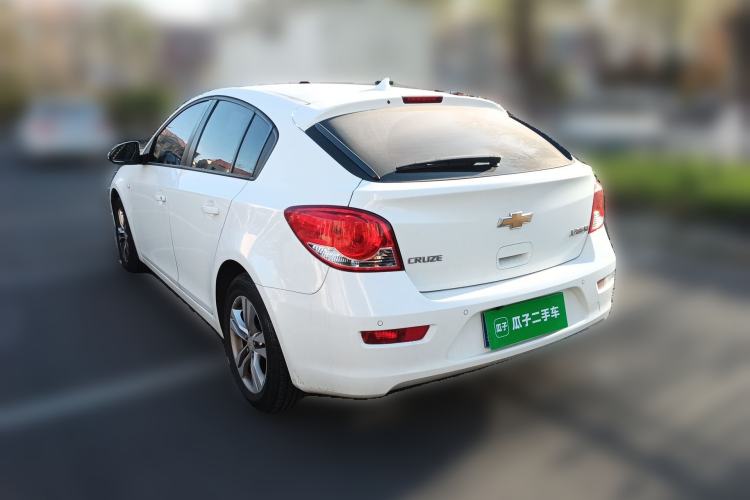 Used Chevrolet Cruze 2013 Hatchback 1.6L Manual Luxury Model Rear Left 45 Deg