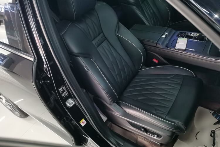 Used GAC Trumpchi GS8 2022 Dual-Engine Series 2.0TM Four-Wheel Drive Prestige Edition (6 Seats) Right Front Seat