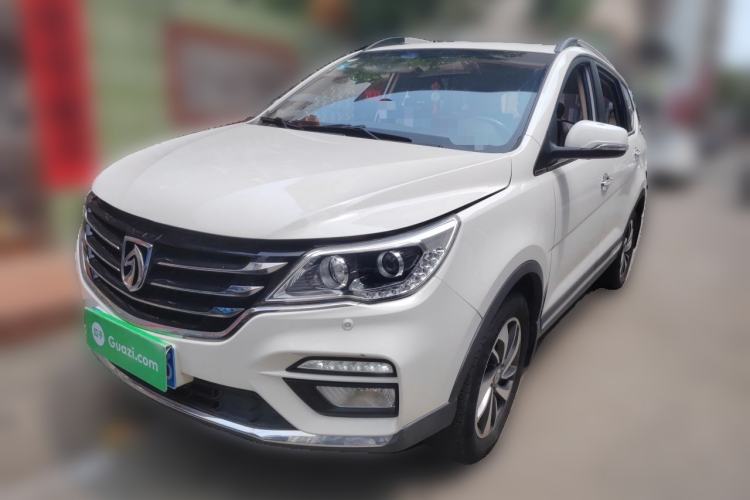 Used Baojun 560 2017 1.5T DCT Prestige Edition Guazi used car, China used car export, Used car for sale, Used  cars, Cheapest cars for sale