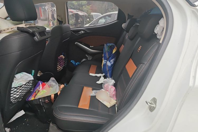 Used BYD Yuan 2017 1.5L Manual with Panoramic Sunroof