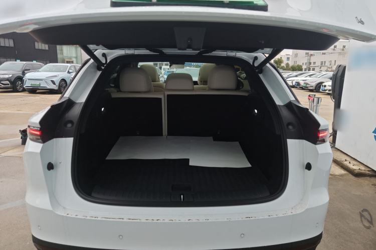 Used Li Auto Li Auto i6 2025 Model Two-Wheel-Drive Standard Type