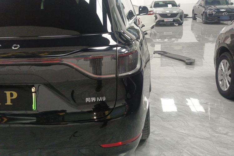 Used Hima AITO M9 2024 Range-Extended Ultra Version 42 kWh 6-Seater Model Right Rear Taillight