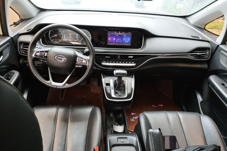 Used GAC Trumpchi M6 2019 270T DCT Luxury Edition (7-seater) China VI Center Console