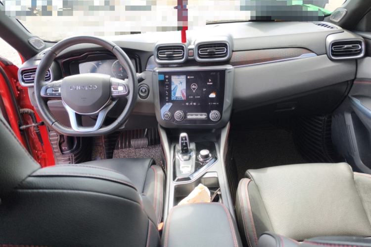 Used Lynk & Co 03 2018 1.5TD DCT JingPro Edition China V Standard Center Console