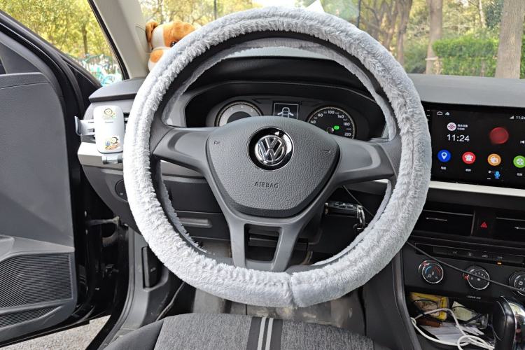 Used Volkswagen Lavida 2019 1.5L Automatic Fashion Edition China VI Steering Wheel