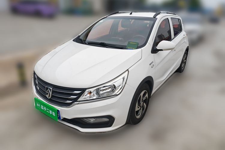Used Baojun 310 2017 1.5L Automatic Fashion Model