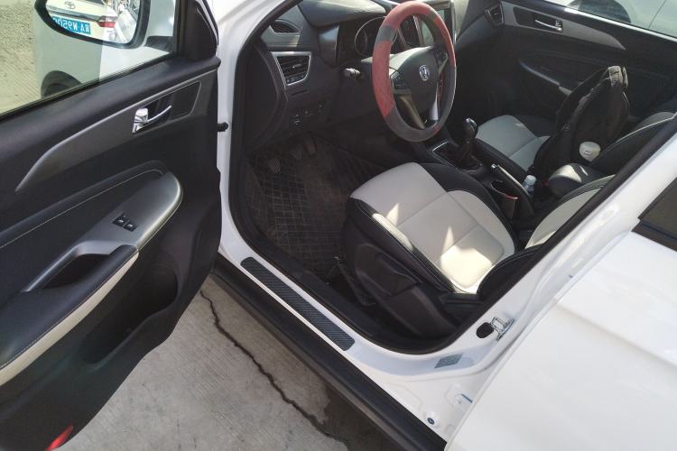 Used Changan CS35 2017 1.6L Manual Luxury Model