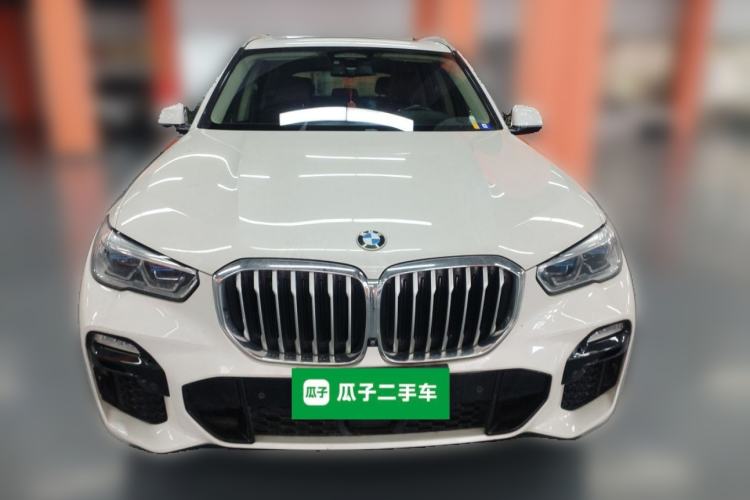 Used BMW X5 2019 xDrive40i Luxury Model with M Sport Package