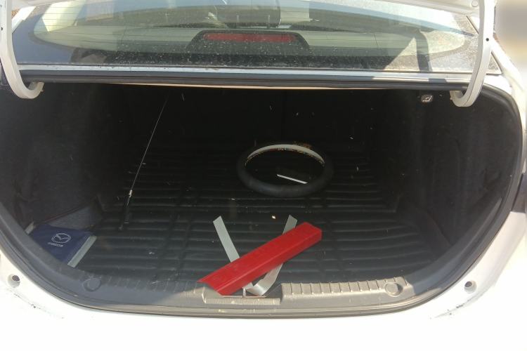 Used Mazda 3 Axela 2016 Sedan 1.5L Automatic Luxury Model Trunk