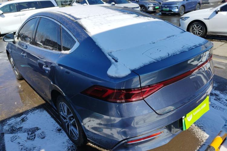 Used BYD Qin PLUS 2024 Honor Edition EV 420KM Leading Model
