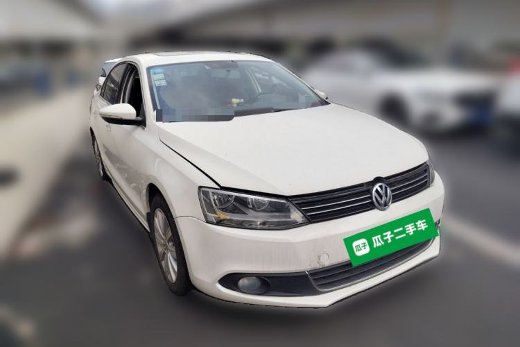 Used Volkswagen Sagitar 2012 1.6L Automatic Comfort Edition Front Right 45 Deg