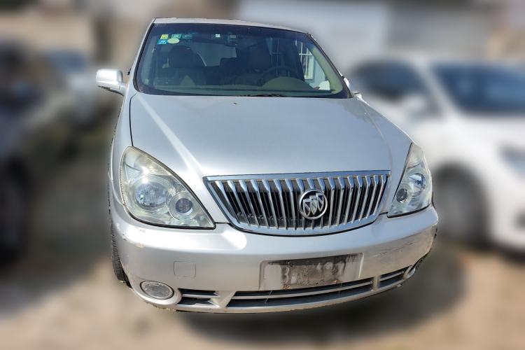 Used Buick GL8 2014 2.4L Classic Edition Front