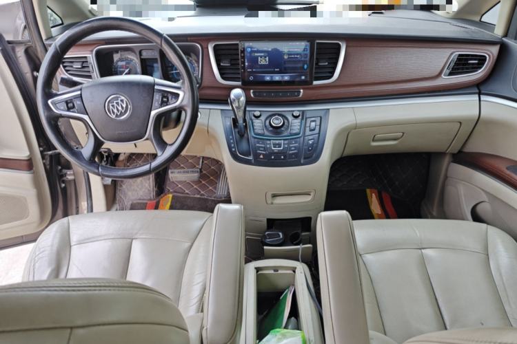 Used Buick GL8 2014 2.4L LT Luxury Business Executive Edition Center Console