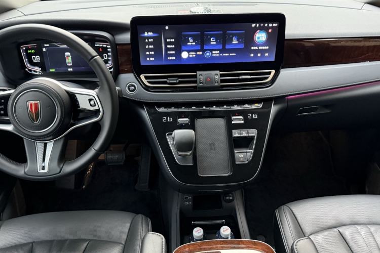 Used Hongqi HQ9 2023 2.0T Smart Connect Flagship Edition Interior 3