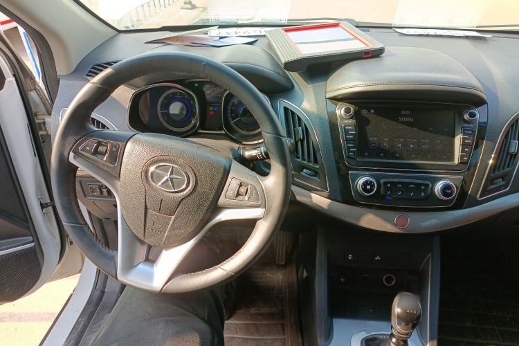 Used JAC Refine S5 2015 1.5T Manual Luxury Sport Edition