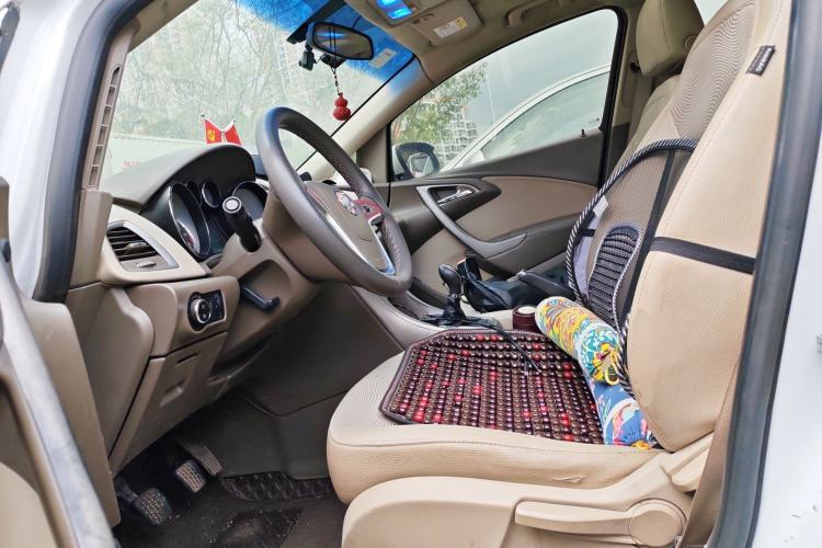 Used Buick GT 2013 GT 1.6L Manual Entry-Level Model