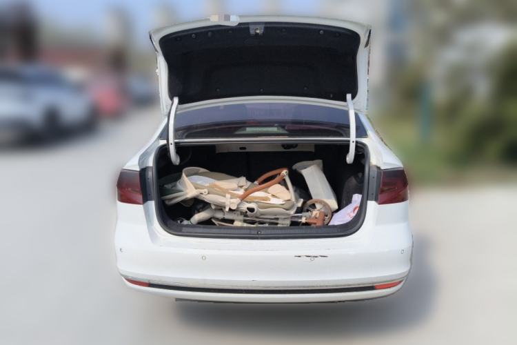 Used Volkswagen Bora 2016 1.6L Automatic Comfort Model
