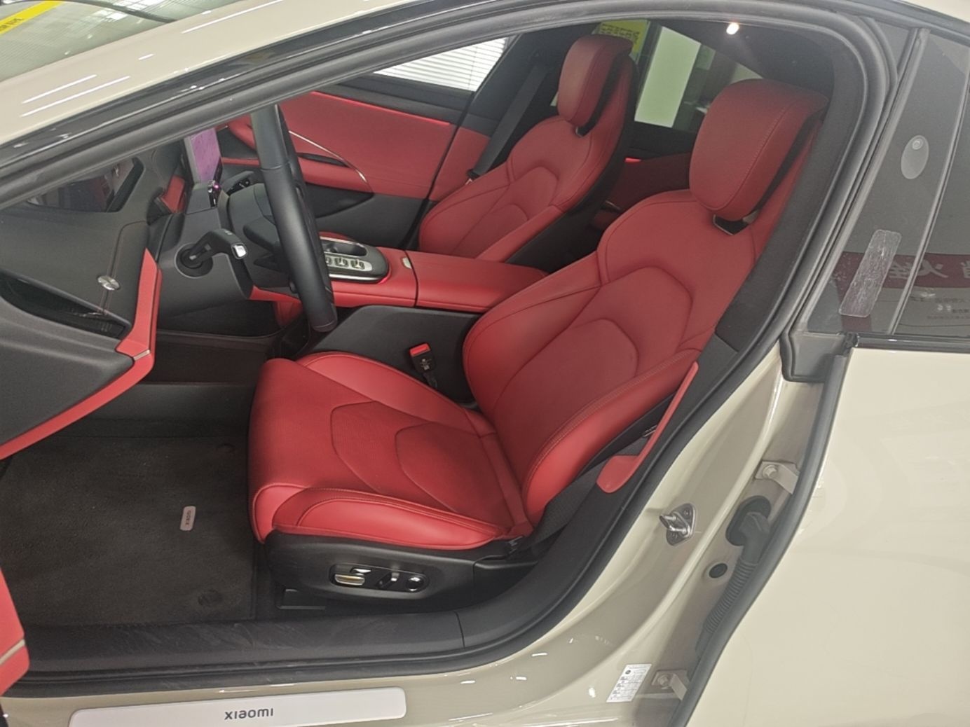Xiaomi Auto SU7 2024 Four-Wheel Drive Ultra-Long Range Advanced Intelligent Driving Max Edition — снимка 17