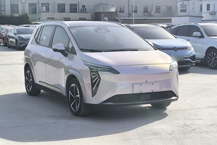 Used AION Y 2023 Plus 510 Smart Edition