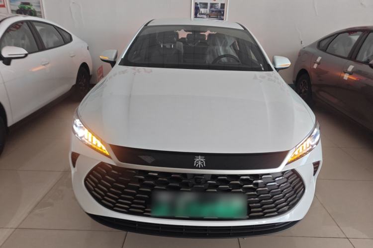 Used BYD Qin PLUS  Front