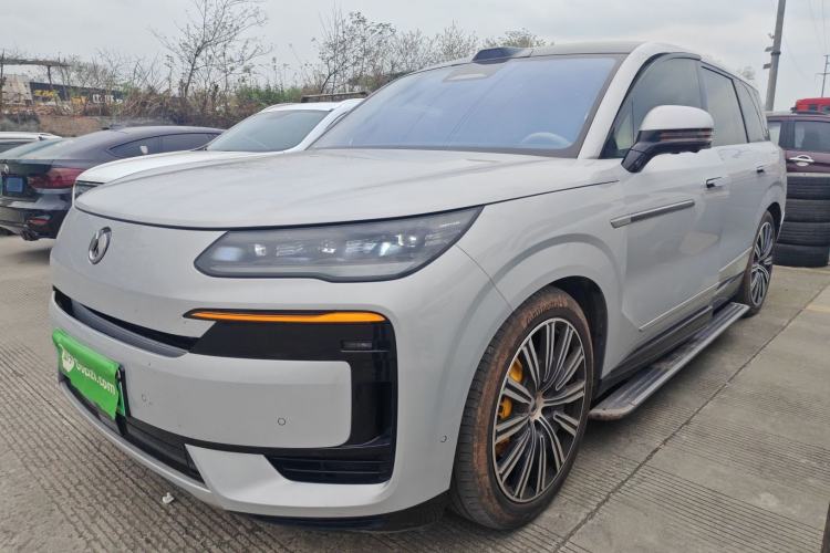 Used Denza N9 2025 Flagship Model