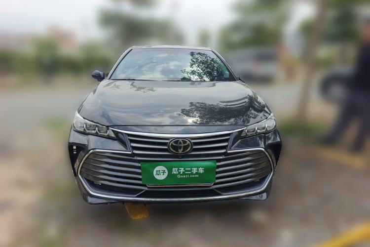 Used Toyota Avalon 2019 2.5L Touring Premium Version China VI Standard

