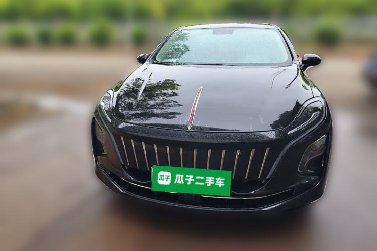 Used Hongqi E-QM5 2022 431 km Charge & Enjoy Edition