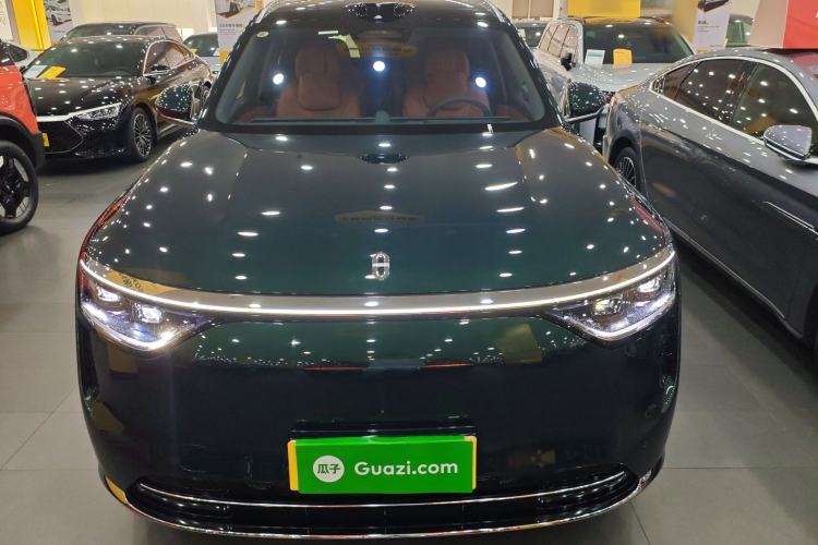 Used Hima AITO M8 2025 Extended-Range Ultra Version 53.4 kWh 6-Seater Edition
