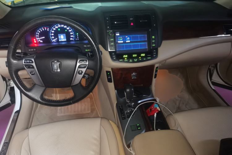 Used Toyota Crown 2012 2.5L Royal Comfort Edition Center Console