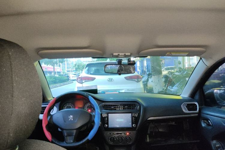 Used Peugeot 301 2014 1.6L Manual Comfort Edition