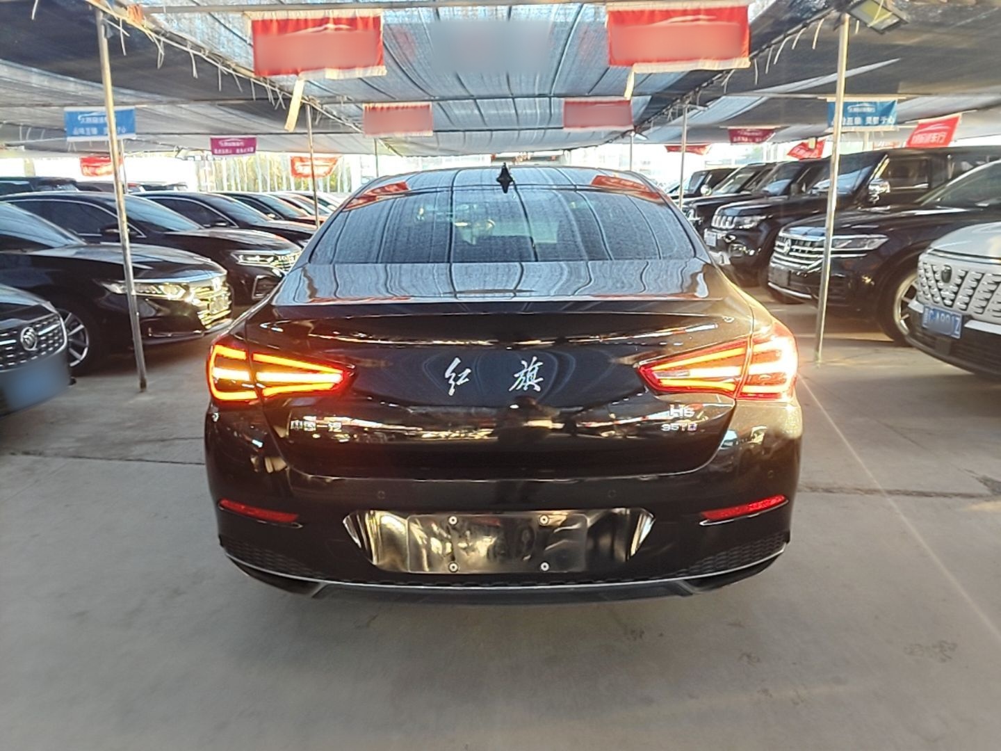 Hongqi H5 2022 Classic Model Facelift 1.8T Automatic Smart Connect Flagship Edition - Chinese Trim Xiang — снимка 5