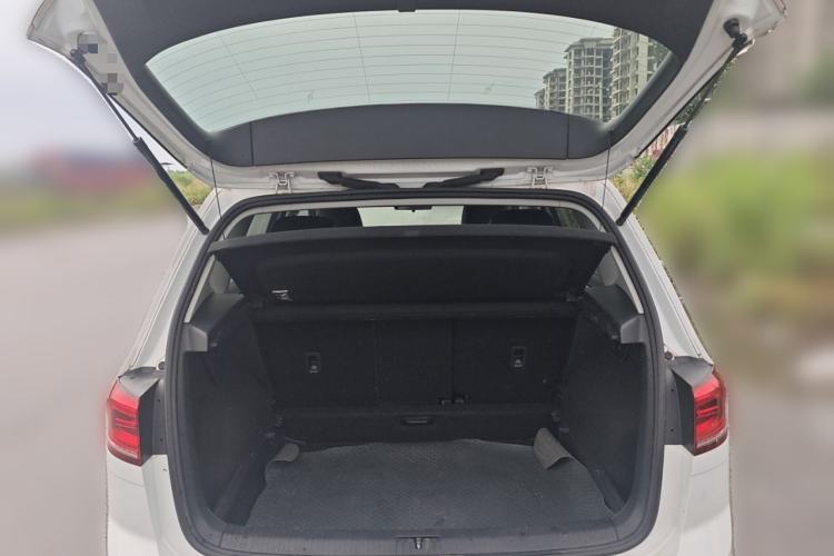 Used Volkswagen Golf Sportsvan 2018 230TSI Automatic Trend Edition
