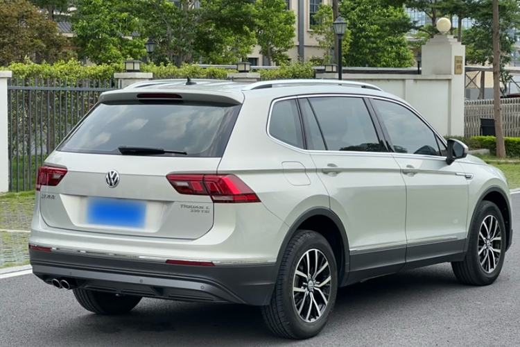 Used Volkswagen Tiguan L 2018 330TSI Automatic Two-Wheel Drive Luxury Edition