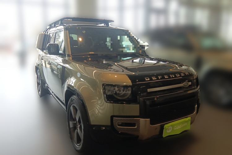 Used Land Rover Defender 2023 110 3.0T P400 X Front Right 45 Deg