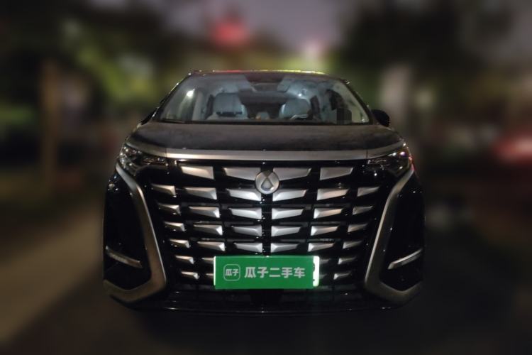 Used Denza D9 2022 DM-i 970 Four-Wheel Drive Prestige Model
