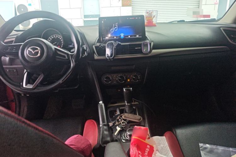 Used Mazda 3 Axela 2017 Sedan 1.5L Automatic Comfort Model Emission Standard China V
